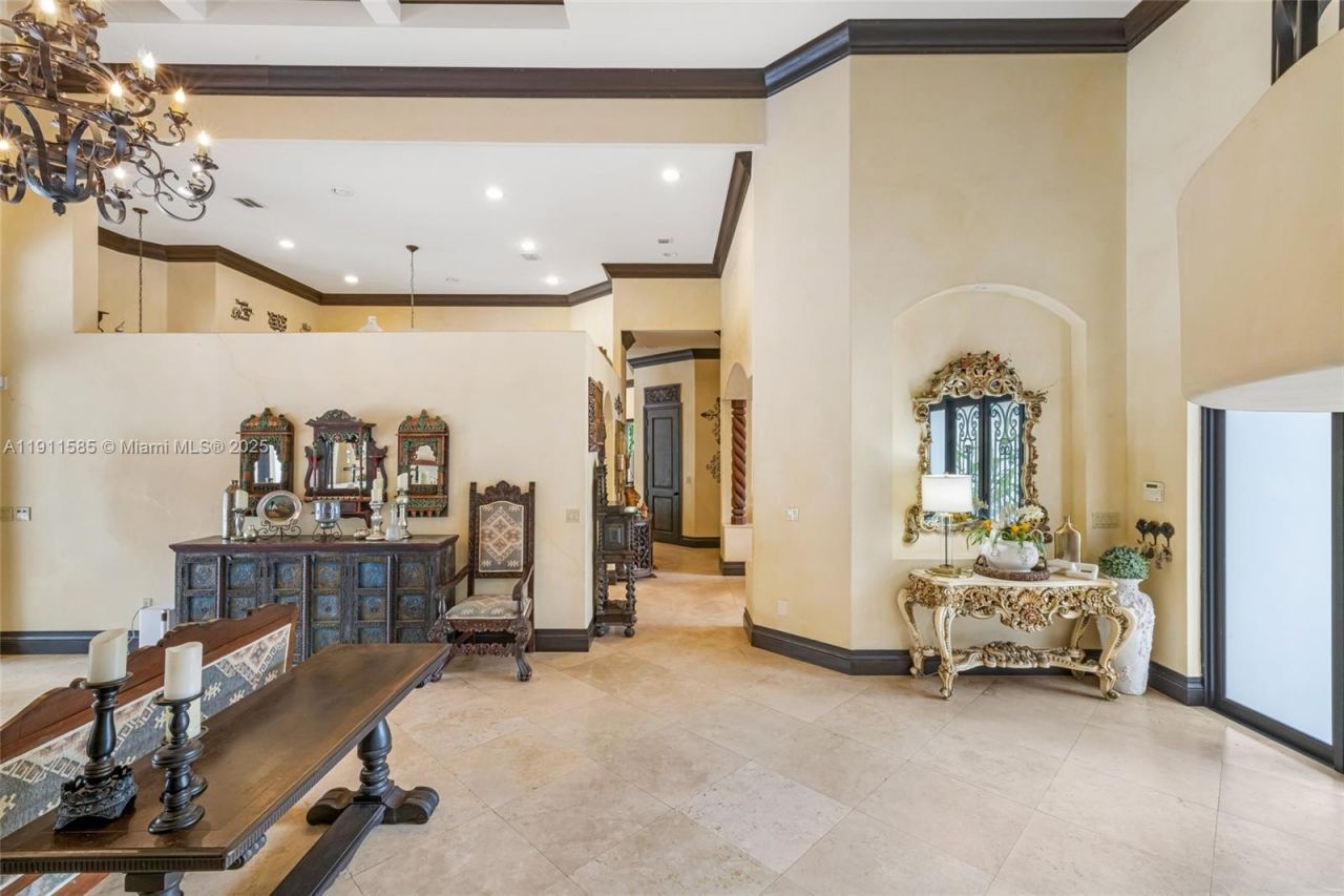 7030 SW 72nd Ct, Miami, FL 33143 Photo