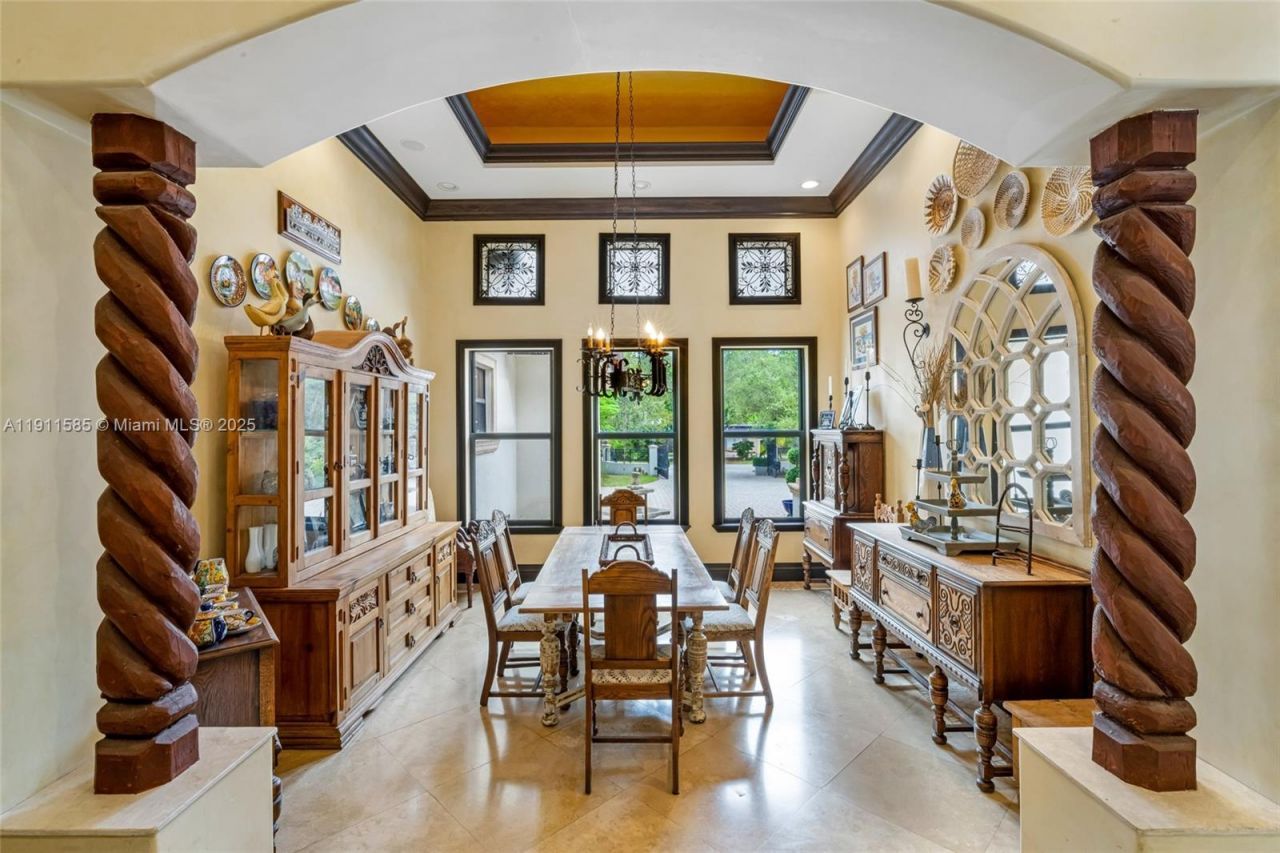 7030 SW 72nd Ct, Miami, FL 33143 Photo