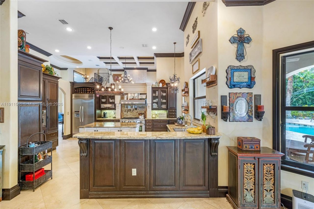 7030 SW 72nd Ct, Miami, FL 33143 Photo