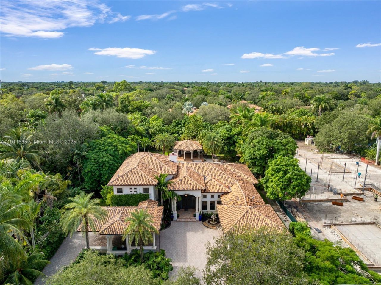 7030 SW 72nd Ct, Miami, FL 33143 Photo