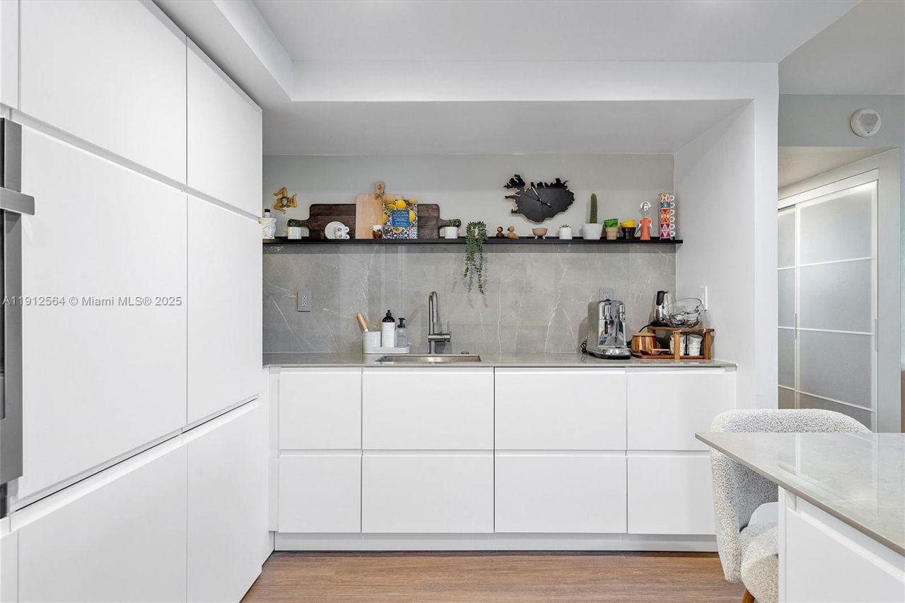 2150 Sans Souci Blvd, Unit B311, North Miami, FL 33181 Photo