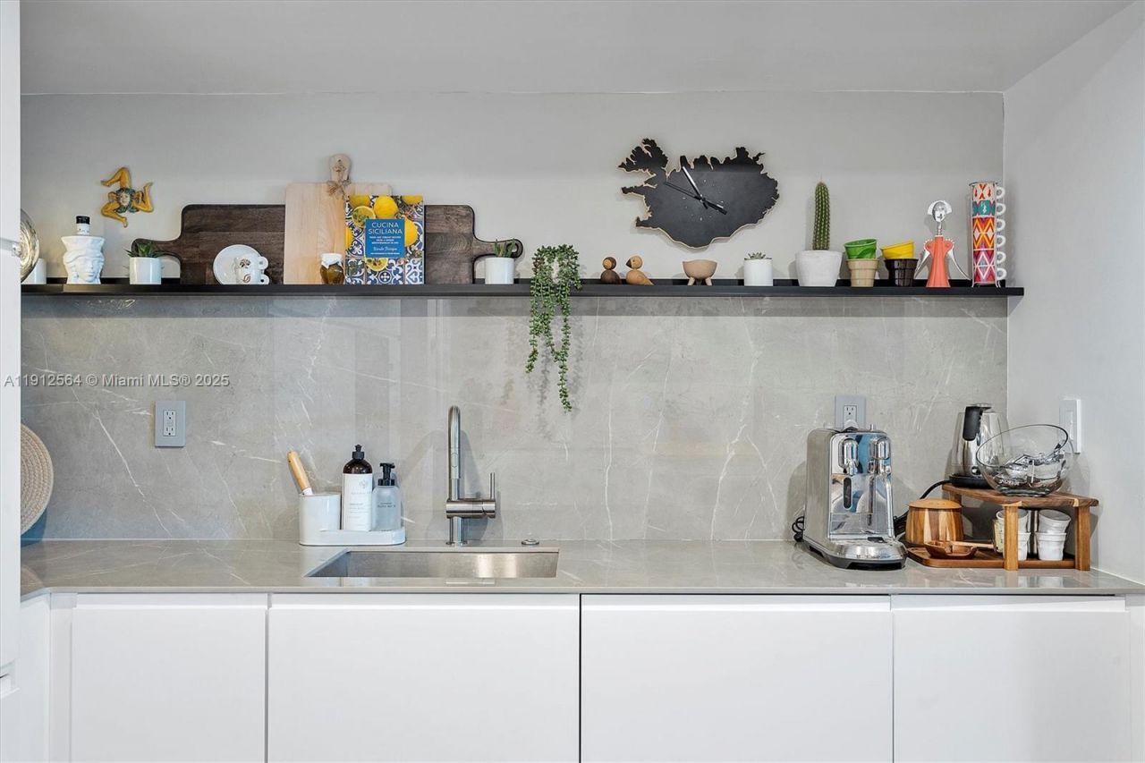 2150 Sans Souci Blvd, Unit B311, North Miami, FL 33181 Photo