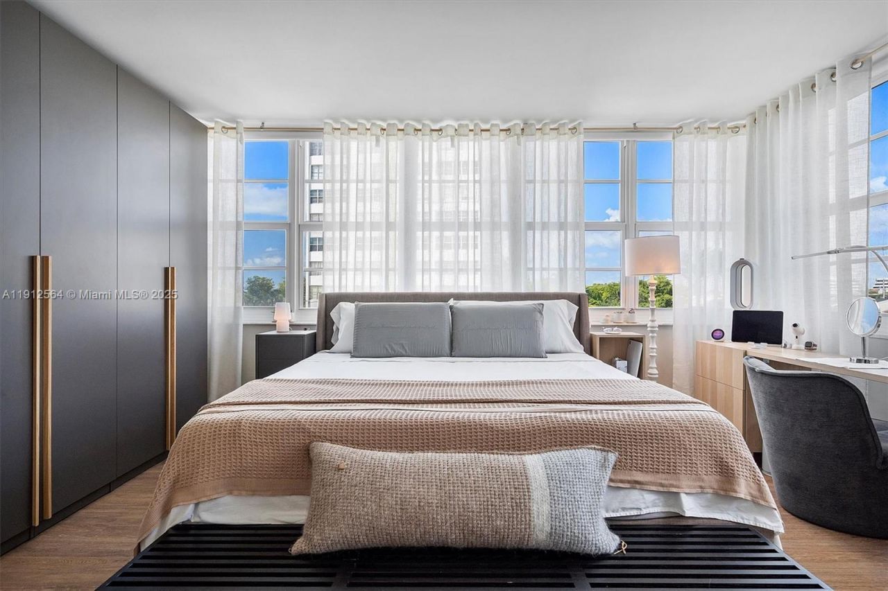 2150 Sans Souci Blvd, Unit B311, North Miami, FL 33181 Photo