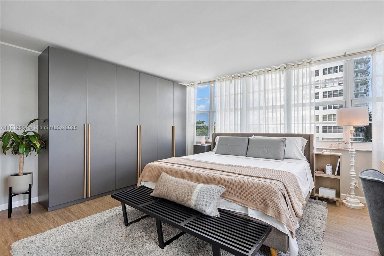 2150 Sans Souci Blvd, Unit B311, North Miami, FL 33181 Photo