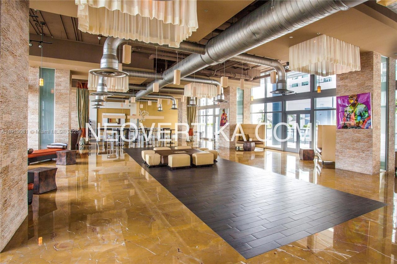 690 SW 1st Ct, Unit PHI20, Miami, FL 33130 Photo