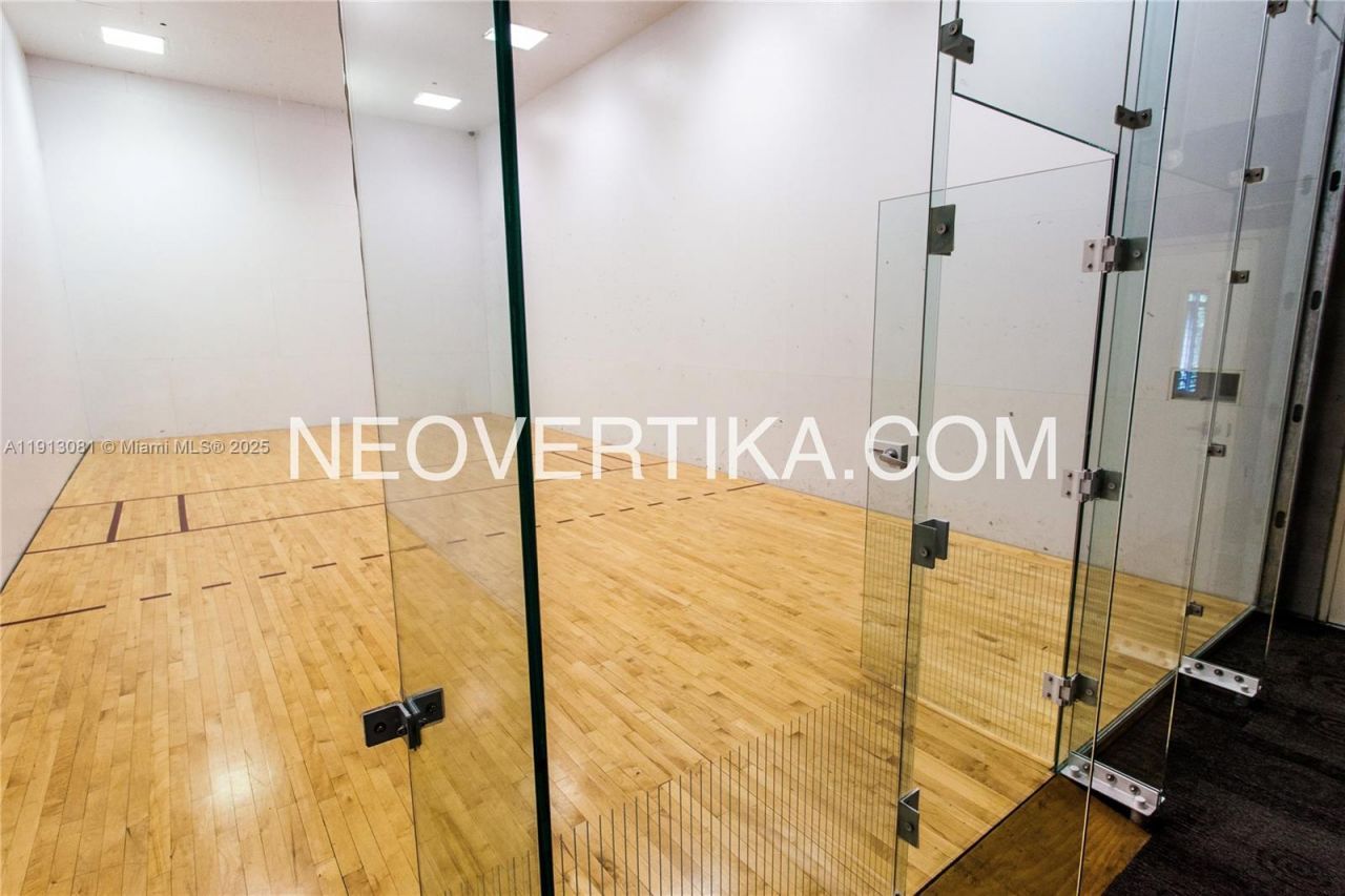 690 SW 1st Ct, Unit PHI20, Miami, FL 33130 Photo