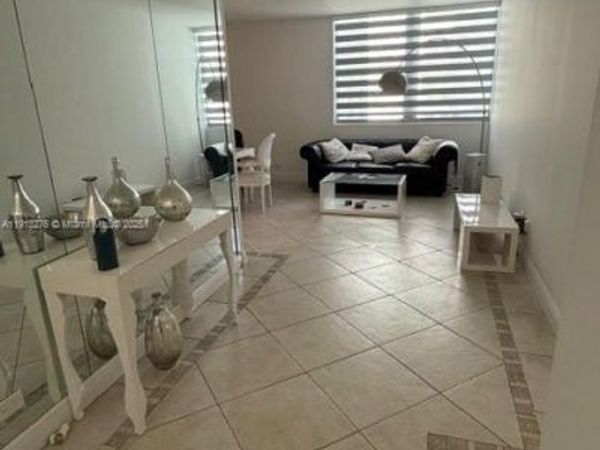 5055 Collins Ave, Unit 9A, Miami Beach, FL 33140