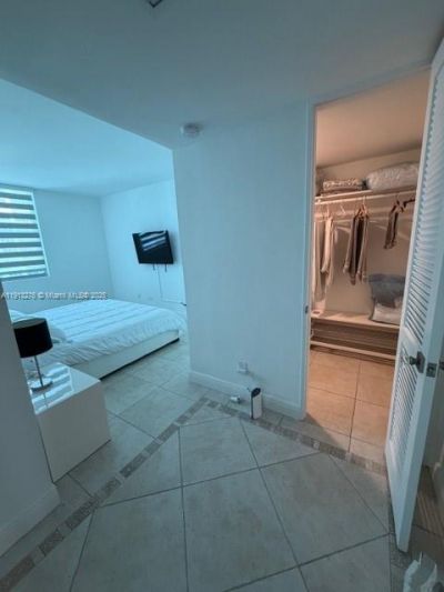 5055 Collins Ave, Unit 9A, Miami Beach, FL 33140 Photo