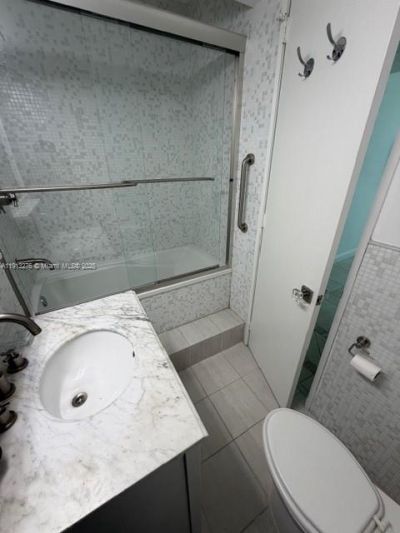 5055 Collins Ave, Unit 9A, Miami Beach, FL 33140 Photo