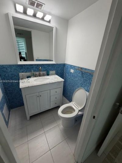 5055 Collins Ave, Unit 9A, Miami Beach, FL 33140 Photo