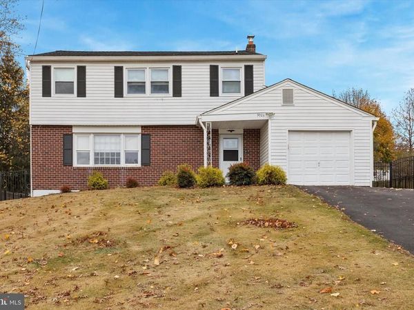3023 EISENHOWER ROAD, NORRISTOWN, PA 19403