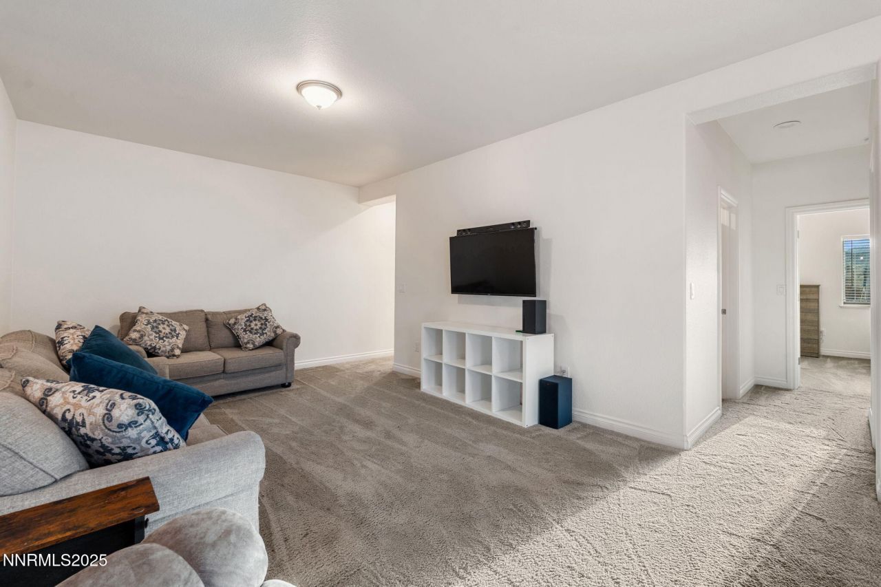 18718 Knott Creek Court, Reno, NV 89508 Photo