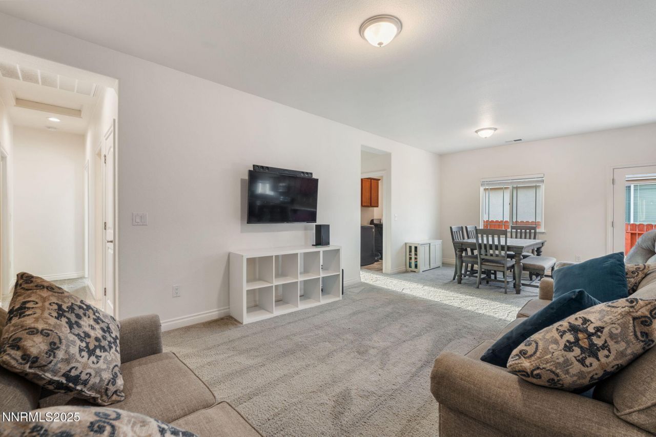 18718 Knott Creek Court, Reno, NV 89508 Photo