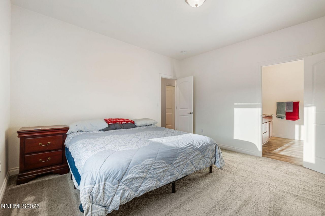 18718 Knott Creek Court, Reno, NV 89508 Photo