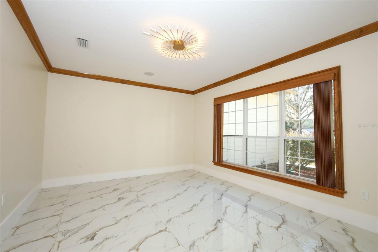 27012 Grand Oak Lane, Tavares, FL 32778 Photo