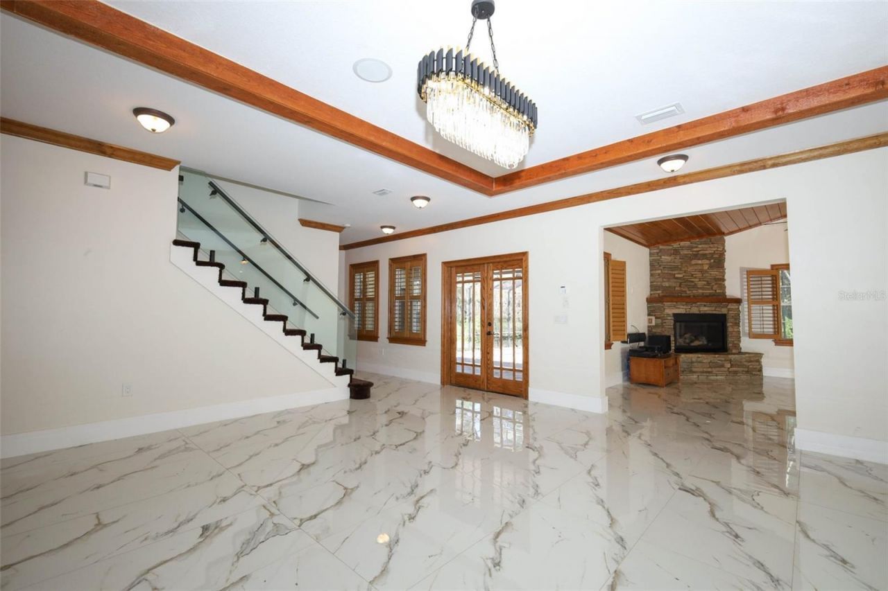 27012 Grand Oak Lane, Tavares, FL 32778 Photo