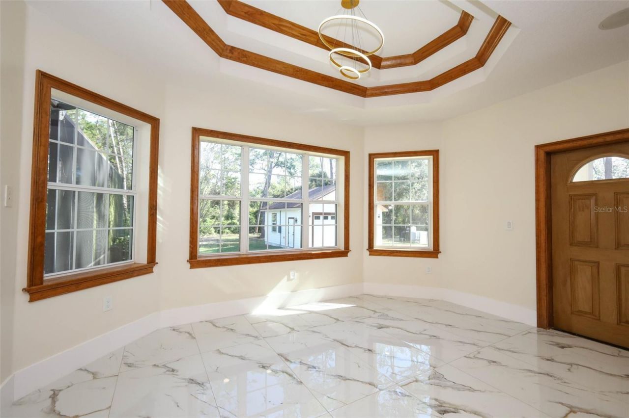 27012 Grand Oak Lane, Tavares, FL 32778 Photo