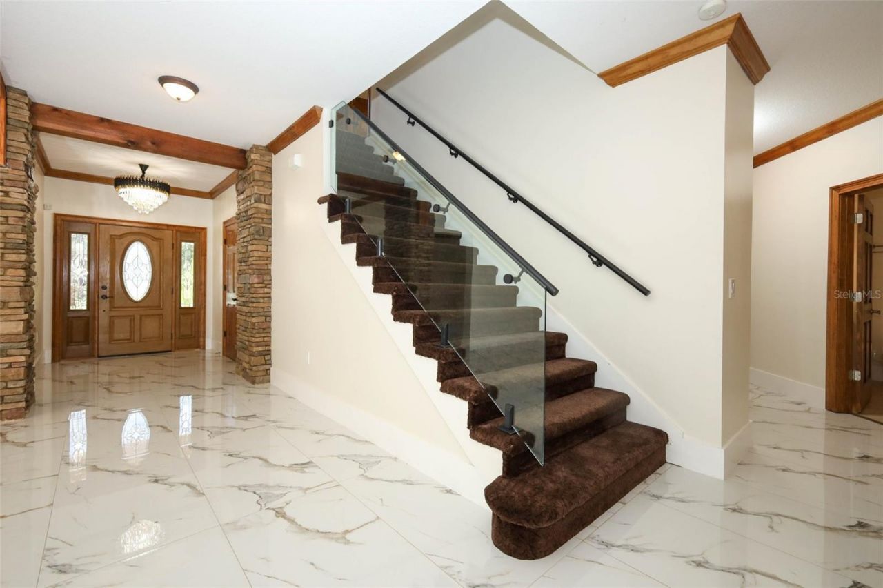 27012 Grand Oak Lane, Tavares, FL 32778 Photo