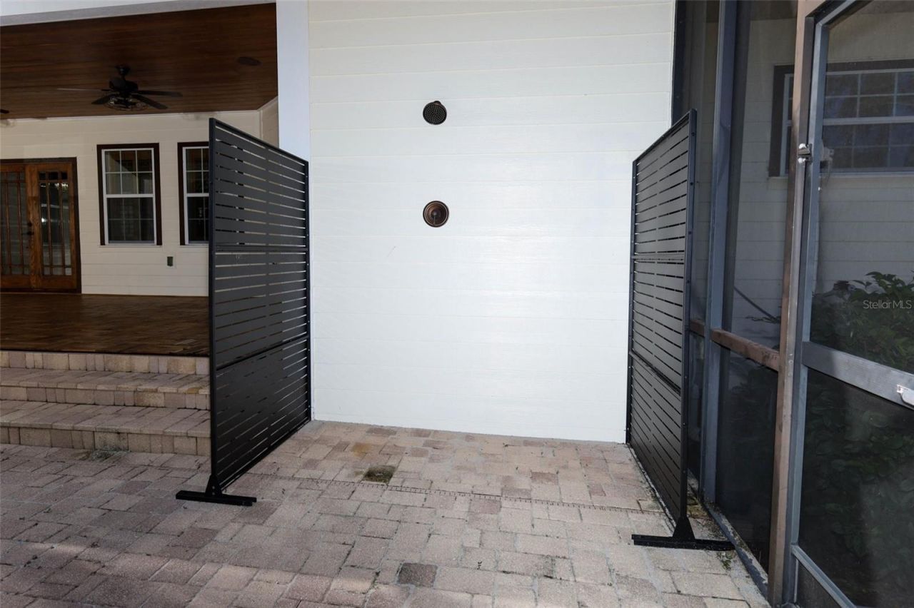 27012 Grand Oak Lane, Tavares, FL 32778 Photo