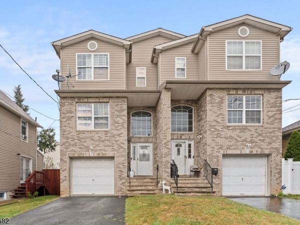 42 Randolph St, Carteret, NJ 07008