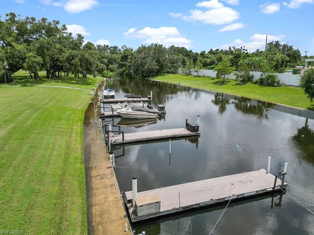 1409 Tropic Ter, North Fort Myers, FL 33903 Photo