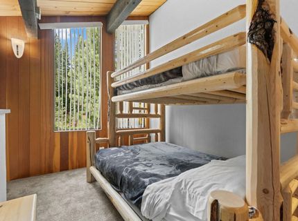 1001 Commonwealth Drive, Kings Beach, CA 96143 Photo