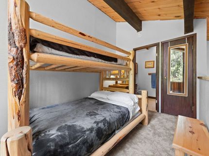 1001 Commonwealth Drive, Kings Beach, CA 96143 Photo