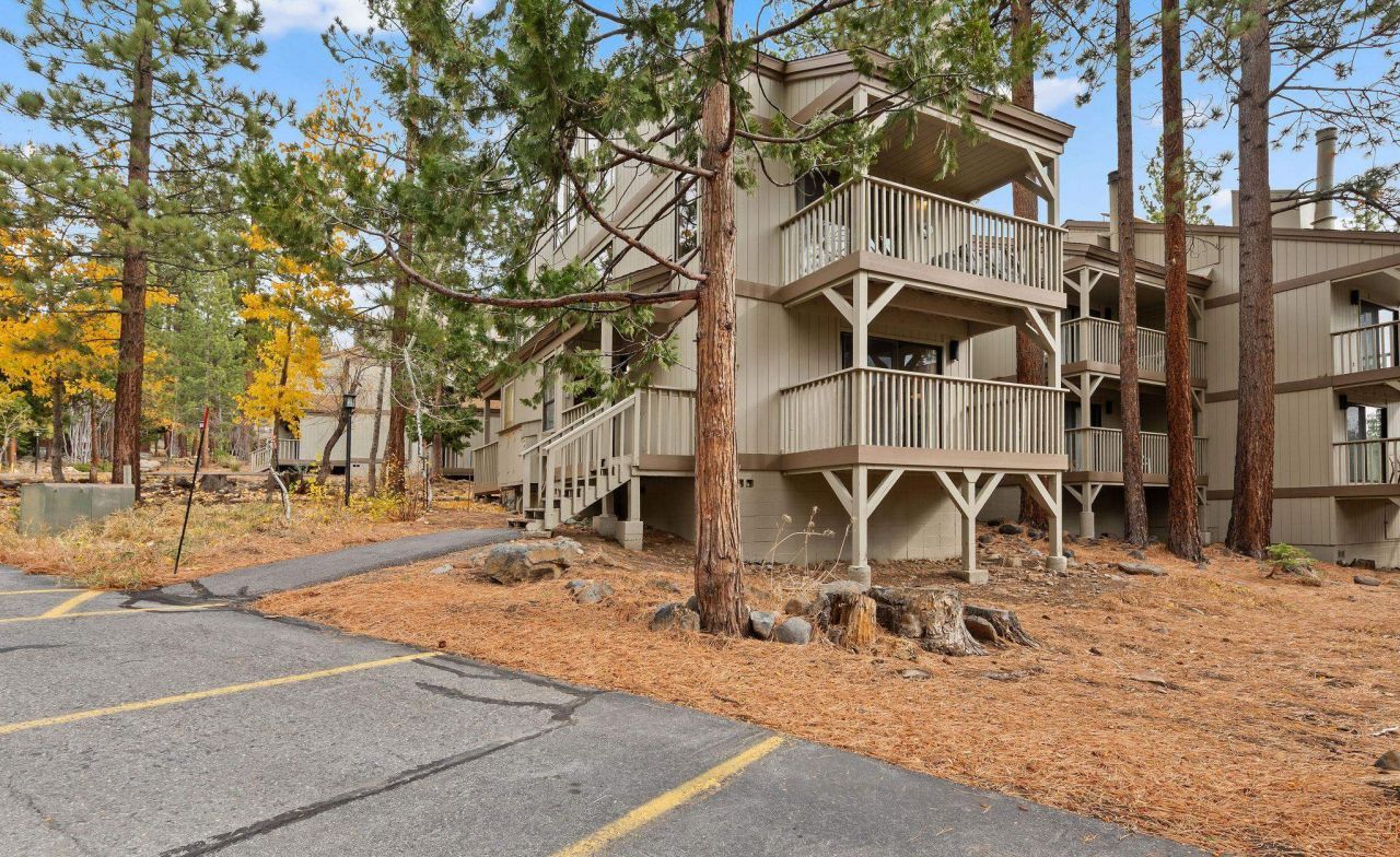 1001 Commonwealth Drive, Kings Beach, CA 96143 Photo