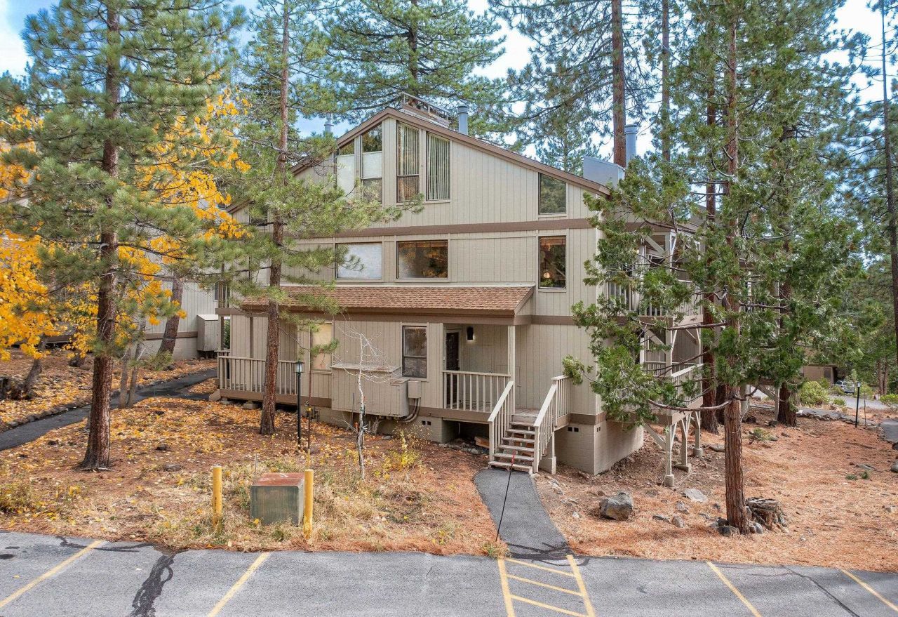 1001 Commonwealth Drive, Kings Beach, CA 96143 Photo