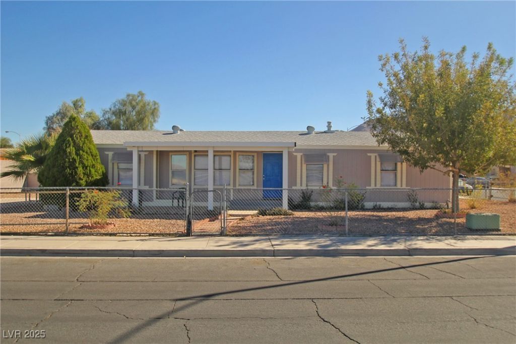 5964 Shenandoah Avenue, Las Vegas, NV 89156 Main Photo