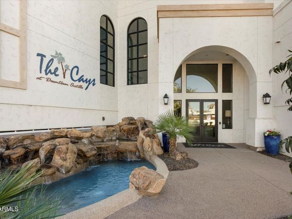 2511 W QUEEN CREEK Road, Unit 230, Chandler, AZ 85248