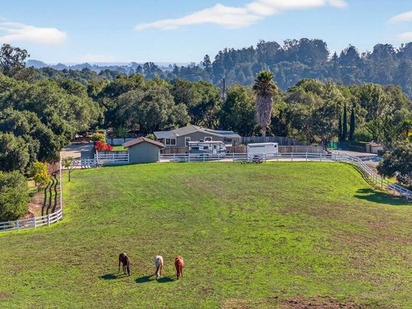 3485 Stable Lane, Santa Cruz, CA 95065