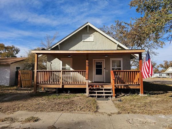 900 S 6th St, Lamar, CO 81052