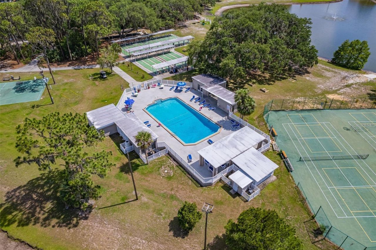 3013 Club Circle, Lakeshore, FL 33854 Photo