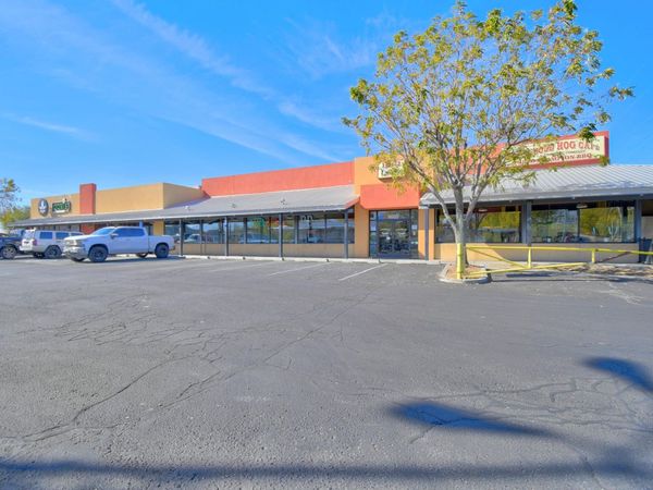 9880 Montgomery Boulevard NE, Albuquerque, NM 87111