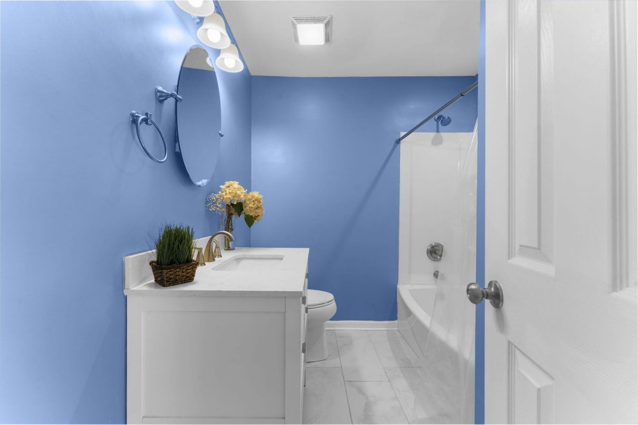 300 Logan Drive Photo 17