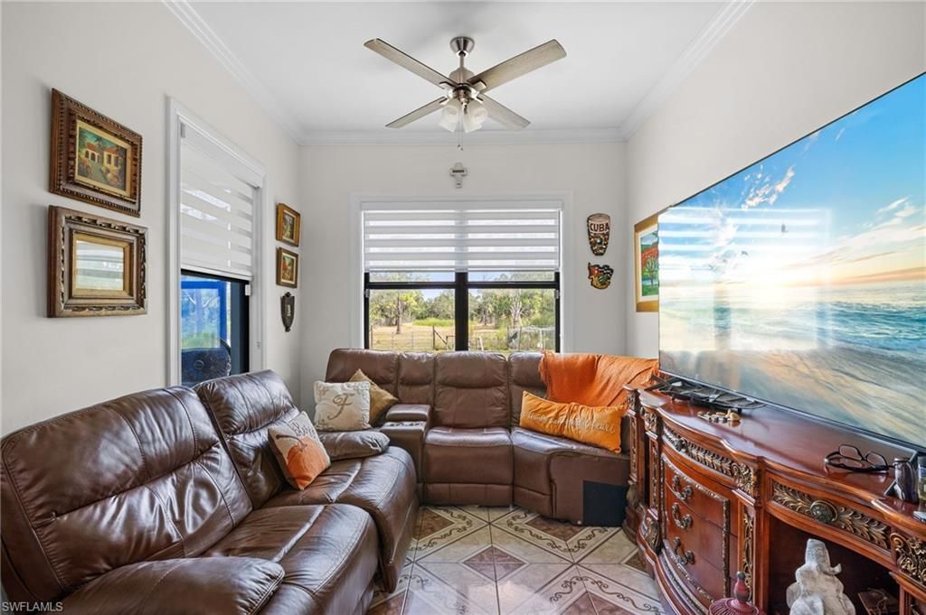 5270 42nd St Ne, Naples, FL 34120 Photo