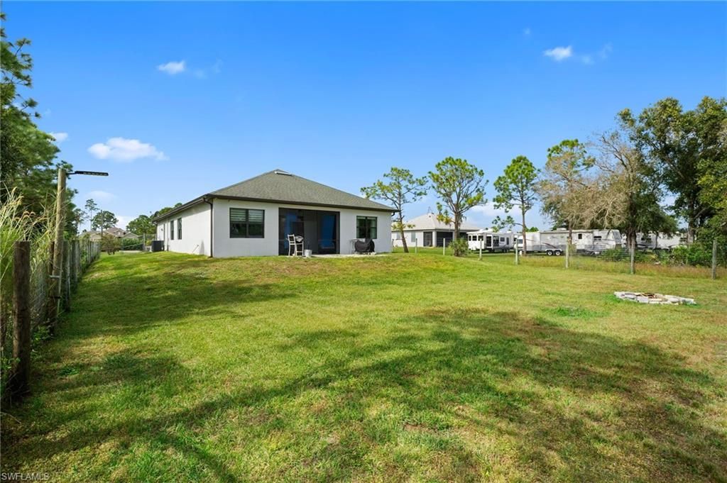 5270 42nd St Ne, Naples, FL 34120 Photo