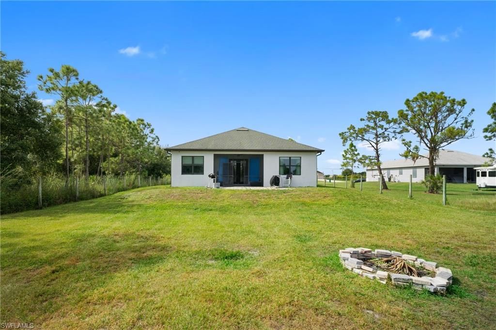 5270 42nd St Ne, Naples, FL 34120 Photo