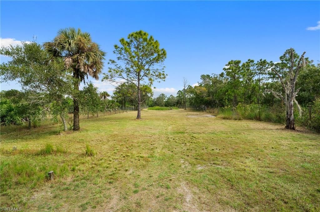 5270 42nd St Ne, Naples, FL 34120 Photo