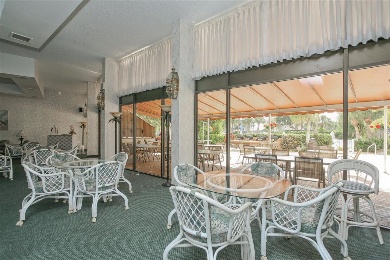 5855 Midnight Pass Road, Unit 420, Sarasota, FL 34242 Photo