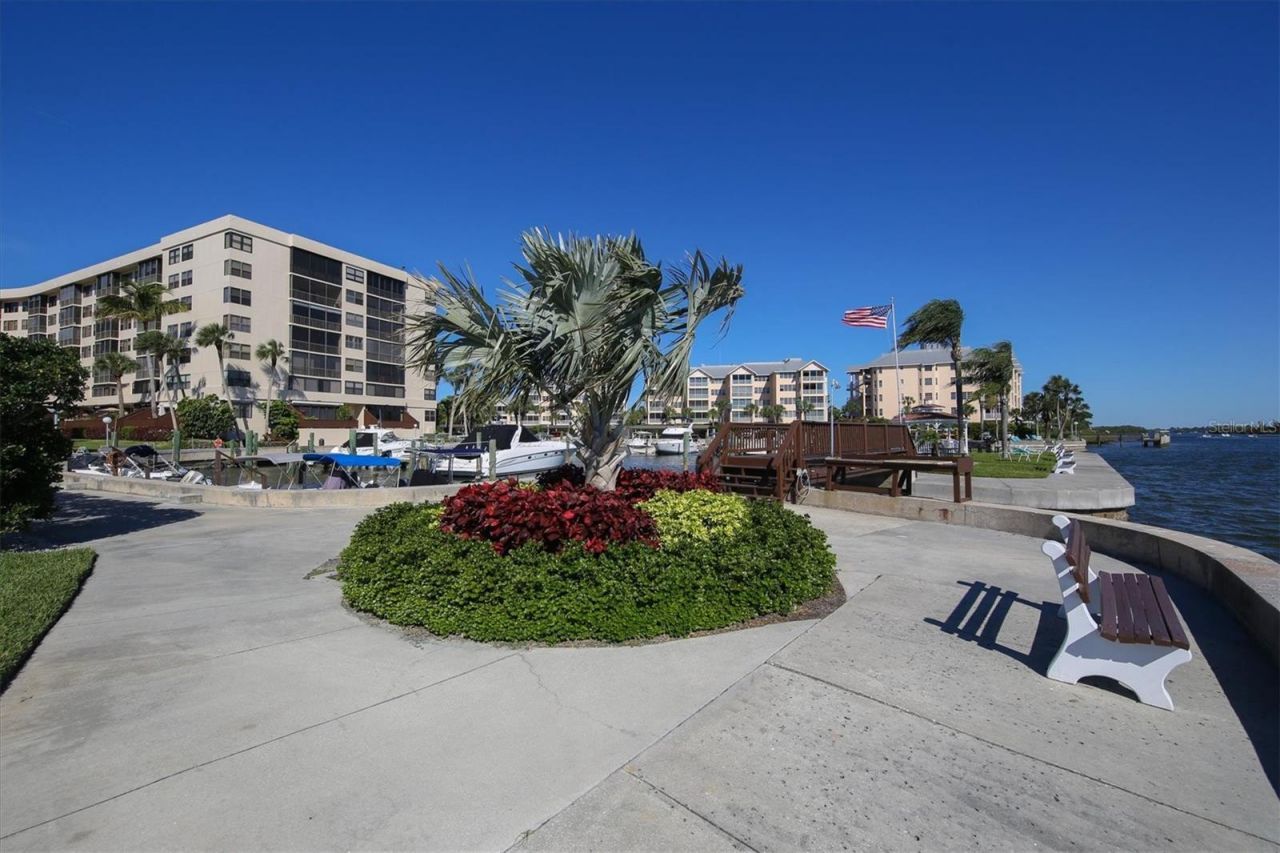 5855 Midnight Pass Road, Unit 420, Sarasota, FL 34242 Photo