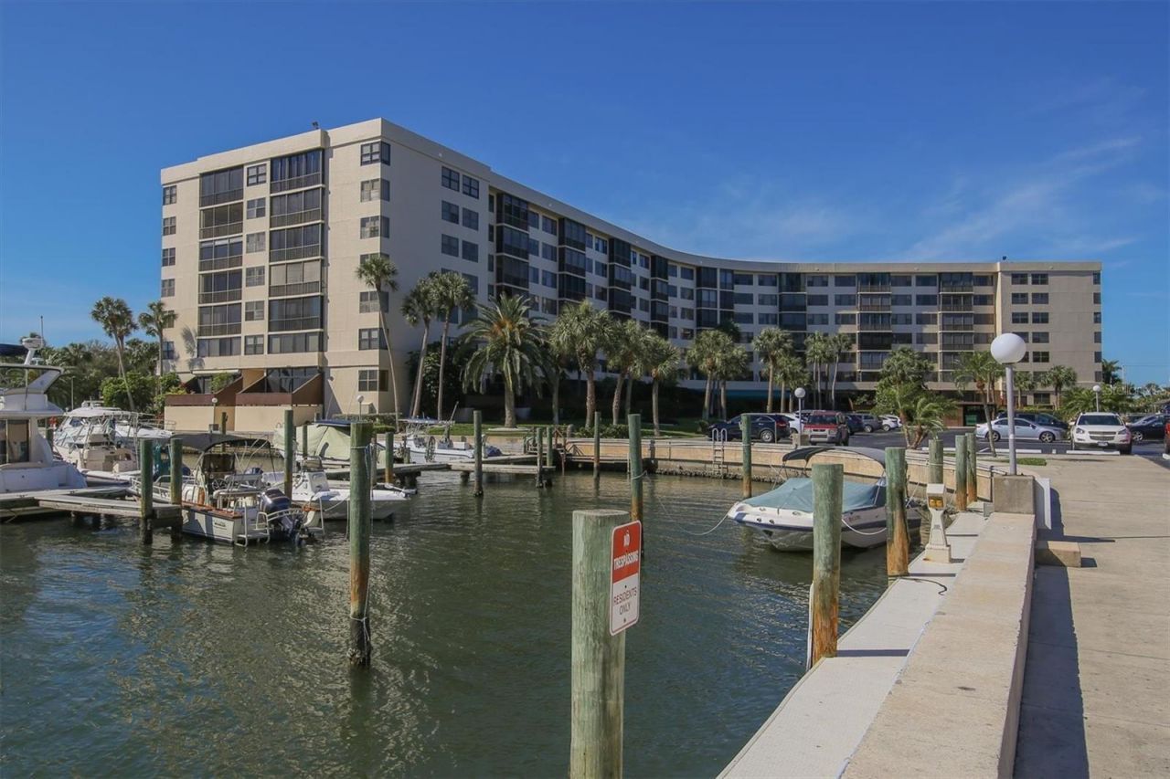 5855 Midnight Pass Road, Unit 420, Sarasota, FL 34242 Photo