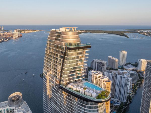 300 Biscayne Boulevard Way, Unit 2004, Miami, FL 33131