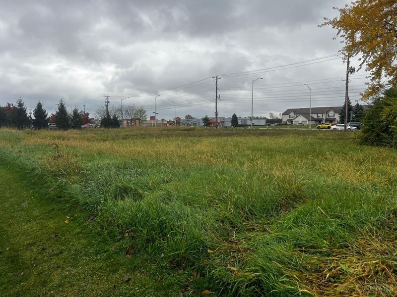 2505 Roberts, Columbus, OH 43026 Photo 3