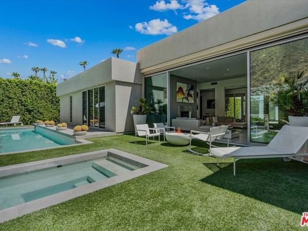 1175 Los Robles Drive, Palm Springs, CA 92262