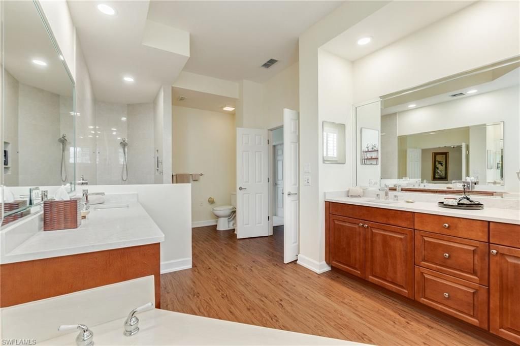 19000 Sapphire Shores Ln, Unit 202, Estero, FL 33928 Photo