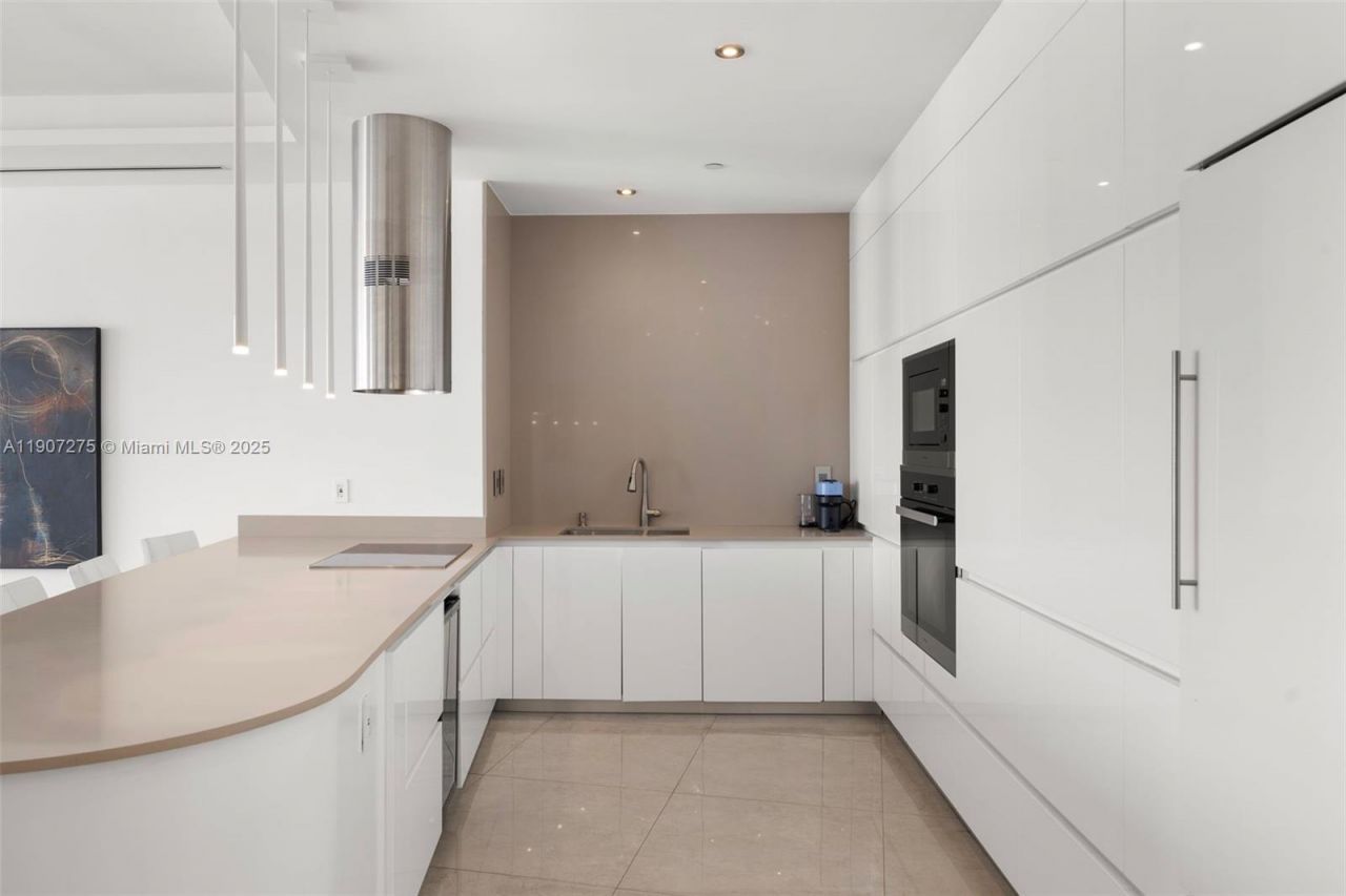 450 Alton Rd, Unit PH 4104, Miami Beach, FL 33139 Photo