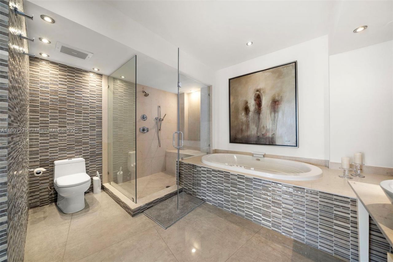 450 Alton Rd, Unit PH 4104, Miami Beach, FL 33139 Photo