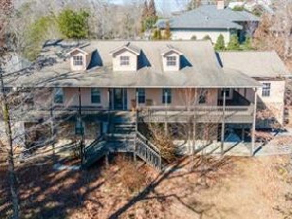 306 White Cap Lane, Pigeon Forge, TN 37863